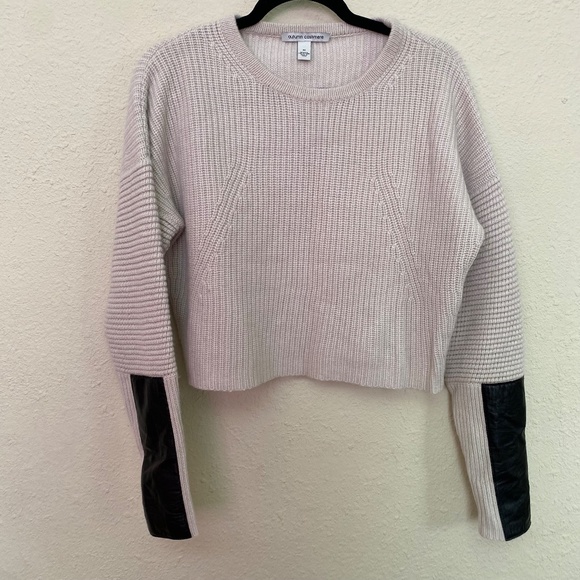 Autumn Cashmere boxy cropped sweater with lamb skin trim.  size M - Picture 4 of 11